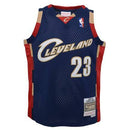 Youth Cleveland Cavaliers LeBron James Mitchell & Ness Navy 2008-09 Hardwood Classics Swingman Jersey