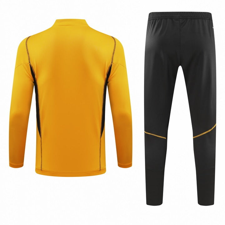 Orange Short Zipper International Training Set 2023/24