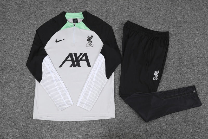 Liverpool 2023/24 White Short Zip Training Set