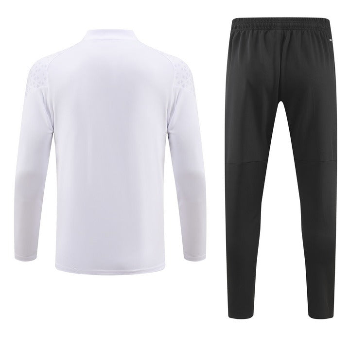 Milan Short Zip White Tracksuit Set 2023/24